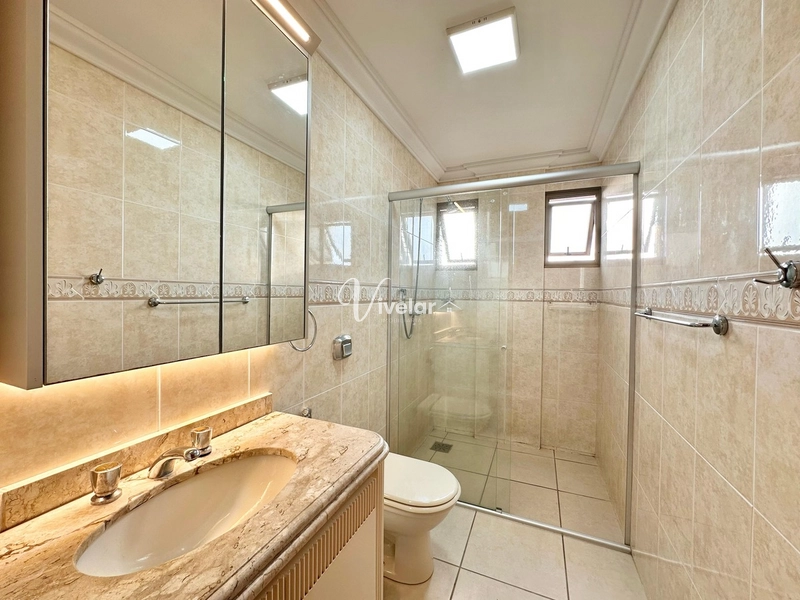APARTAMENTO À VENDA COM VISTA ETERNA PARA MAR E PRAÇA - RARIDADE: 21ª foto da galeria de imagens do imóvel