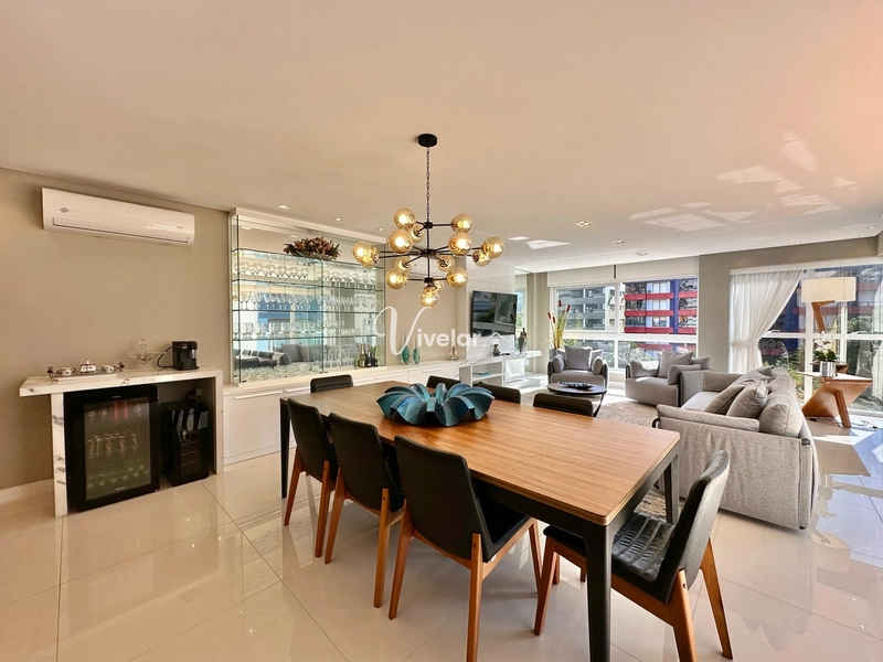 APARTAMENTO À VENDA COM TERRAÇO NA PRAÇA FLÁVIO BOIANOVISKI: 7ª foto da galeria de imagens do imóvel