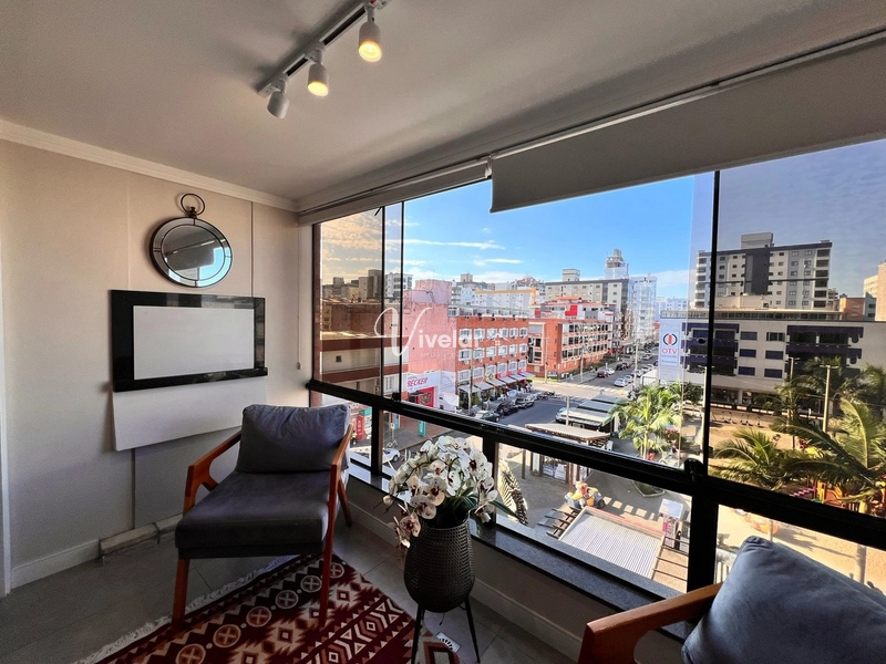 LINDO APARTAMENTO DE FRENTE PARA A PRAÇA FLAVIO AGOSTINELLI !: 14ª foto da galeria de imagens do imóvel