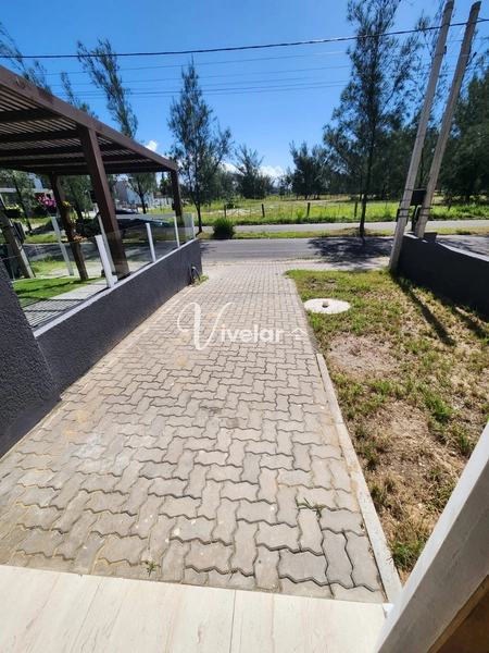 OPORTUNIDADE - CASA PRONTA AO LADO DO MAR: 5ª foto da galeria de imagens do imóvel