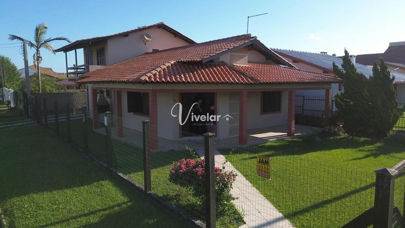 Casa à venda em Mariluz – Super completa e mobiliada!: 7ª foto da galeria de imagens do imóvel