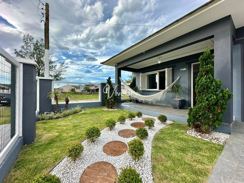 LINDA CASA PROXIMO AO MAR: 1ª foto da galeria de imagens do imóvel