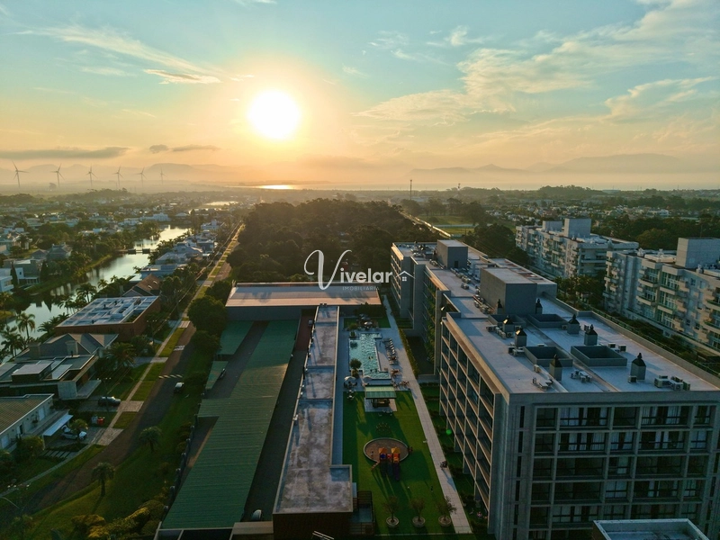 APARTAMENTO DE 2 DORMITÓRIOS C/ SUITE, DE FRENTE PARA AVENIDA E LINDA: 2ª foto da galeria de imagens do imóvel