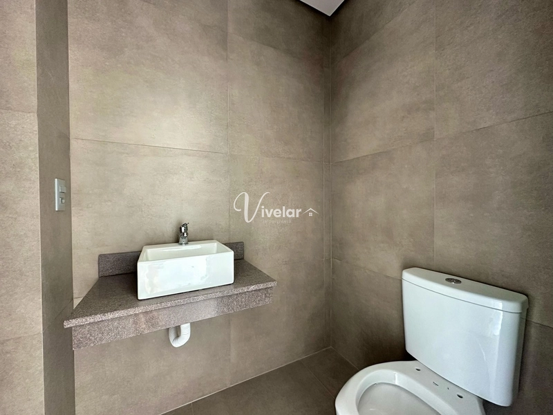APARTAMENTO DE 2 DORMITÓRIOS C/ SUITE, DE FRENTE PARA AVENIDA E LINDA: 20ª foto da galeria de imagens do imóvel