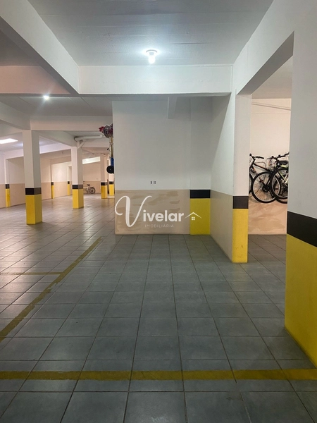 BEM LOCALIZADO COM VISTA MAR: 18ª foto da galeria de imagens do imóvel