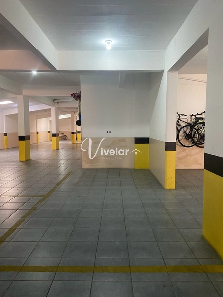 BEM LOCALIZADO COM VISTA MAR: 19ª foto da galeria de imagens do imóvel