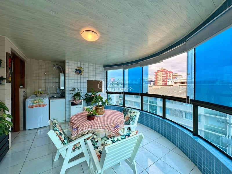 APARTAMENTO MOBILIADO - SACADA DE FRENTE - AMPLO: 2ª foto da galeria de imagens do imóvel