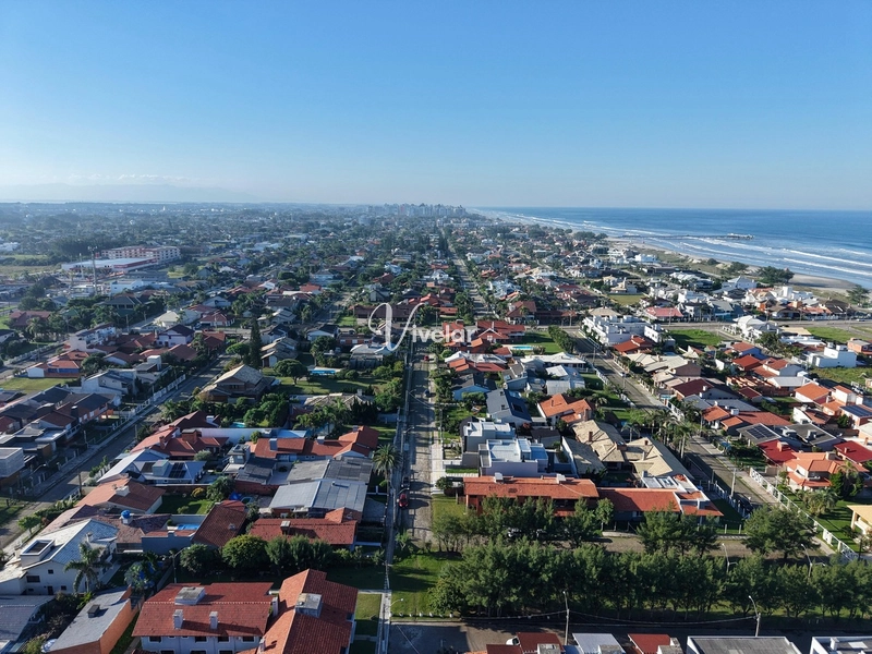 SOBRADOS À VENDA NOVOS NO CENTRO DE XANGRI-LÁ: 2ª foto da galeria de imagens do imóvel