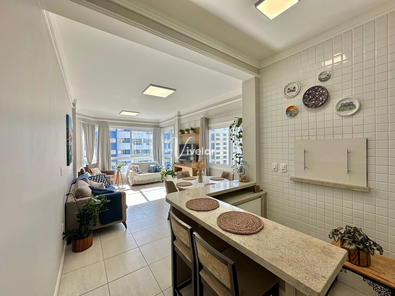 APARTAMENTO À VENDA: COM VISTA PARA O MAR: 7ª foto da galeria de imagens do imóvel