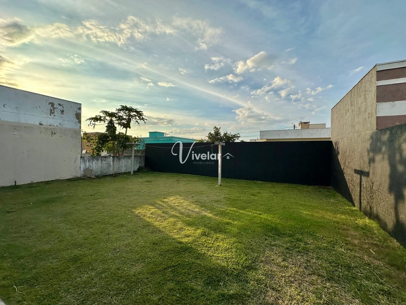 OPORTUNIDADE À VENDA CASA COM TERRENO INTEIRO: 6ª foto da galeria de imagens do imóvel
