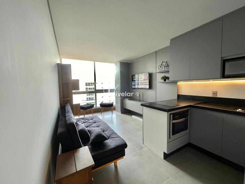 LOFT DE FRENTE SUPER ESPAÇOSO: 8ª foto da galeria de imagens do imóvel