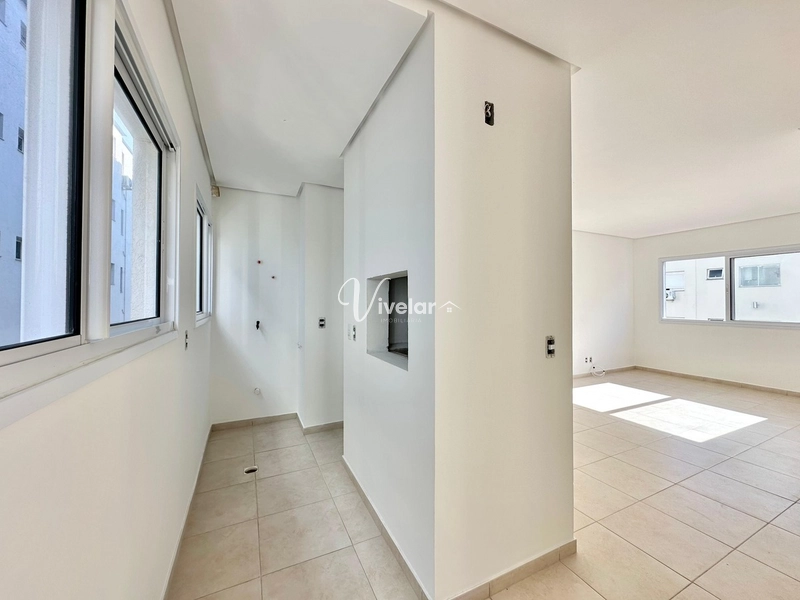 LINDO APARTAMENTO COM VISTA LIBERADA...: 7ª foto da galeria de imagens do imóvel