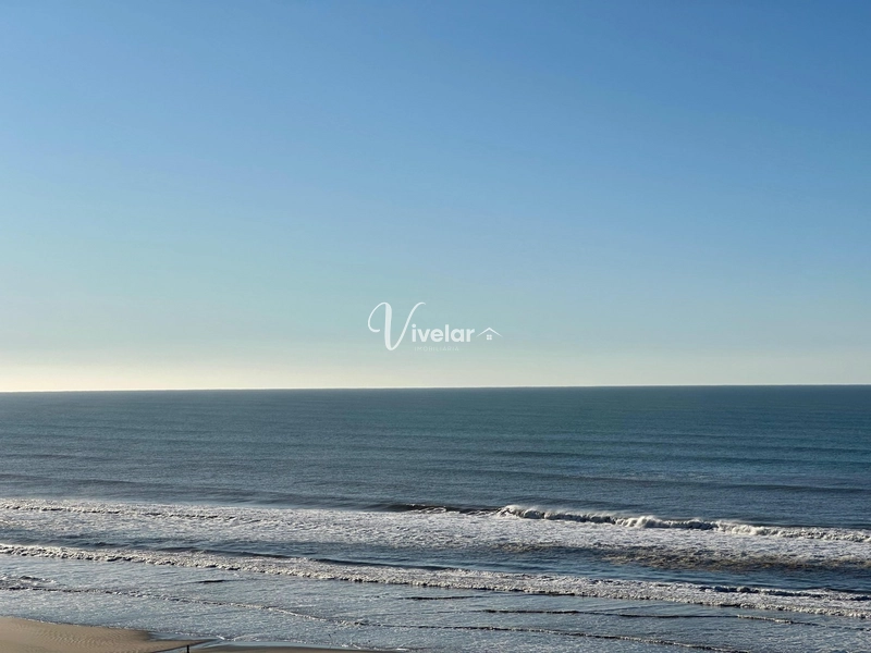 BELÍSSIMO APARTAMENTO COM VISTA PARA O MAR: 6ª foto da galeria de imagens do imóvel