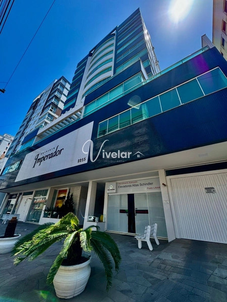 LINDO APARTAMENTO NO CORAÇÃO DA CIDADE: 4ª foto da galeria de imagens do imóvel
