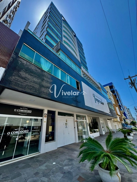 LINDO APARTAMENTO NO CORAÇÃO DA CIDADE: 3ª foto da galeria de imagens do imóvel