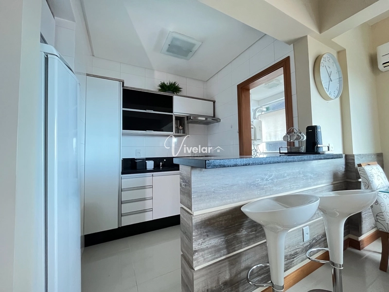 LINDO APARTAMENTO NO CORAÇÃO DA CIDADE: 5ª foto da galeria de imagens do imóvel