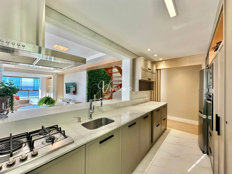 DUPLEX COM VISTA ETERNA PARA O MAR: 11ª foto da galeria de imagens do imóvel
