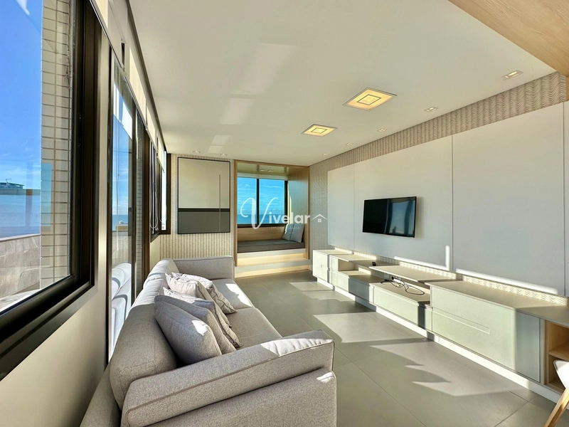 DUPLEX COM VISTA ETERNA PARA O MAR: 18ª foto da galeria de imagens do imóvel