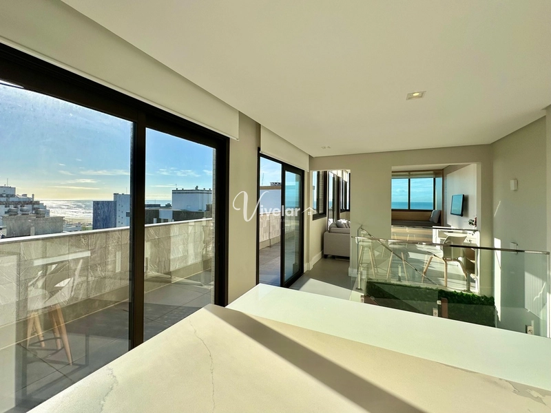 DUPLEX COM VISTA ETERNA PARA O MAR: 17ª foto da galeria de imagens do imóvel