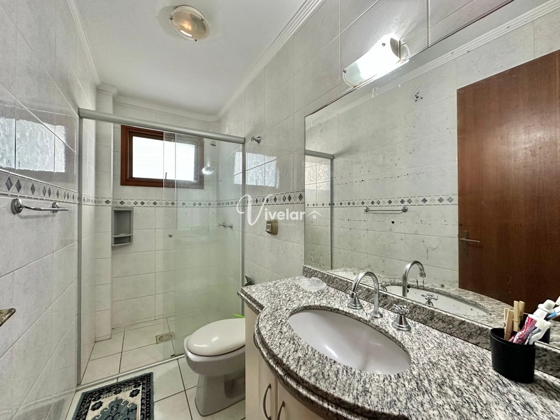 LINDO APARTAMENTO JUNTO A PRAÇA LUIZ BASSANI: 11ª foto da galeria de imagens do imóvel