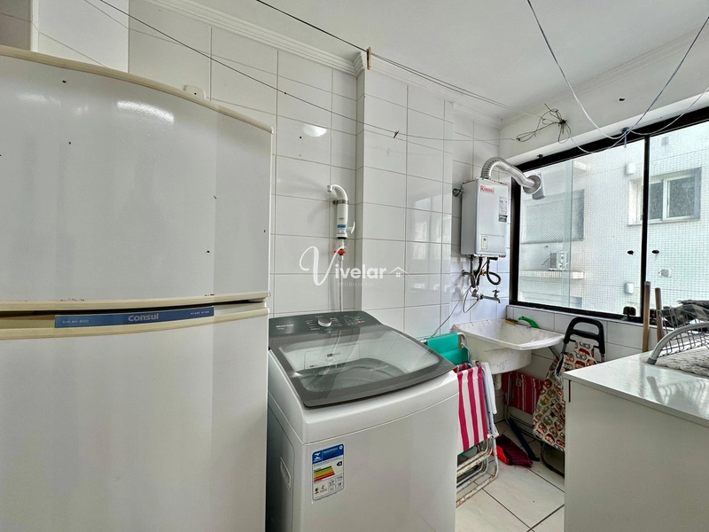 LINDO APARTAMENTO JUNTO A PRAÇA LUIZ BASSANI: 8ª foto da galeria de imagens do imóvel