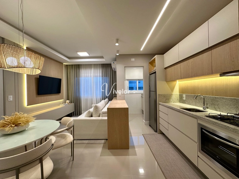 APARTAMENTO FINAMENTE DECORADO, COM INFRA.: 2ª foto da galeria de imagens do imóvel