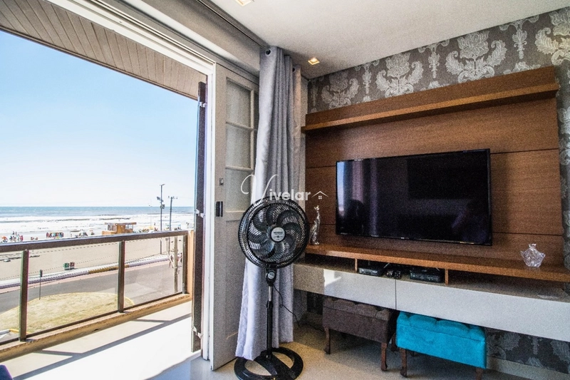 OPORTUNIDADE BEIRA MAR - MOBILIADO E DECORADO: 3ª foto da galeria de imagens do imóvel