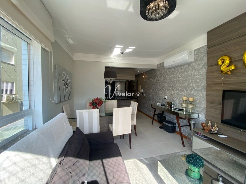 LINDO APARTAMENTO DE FRENTE: 6ª foto da galeria de imagens do imóvel