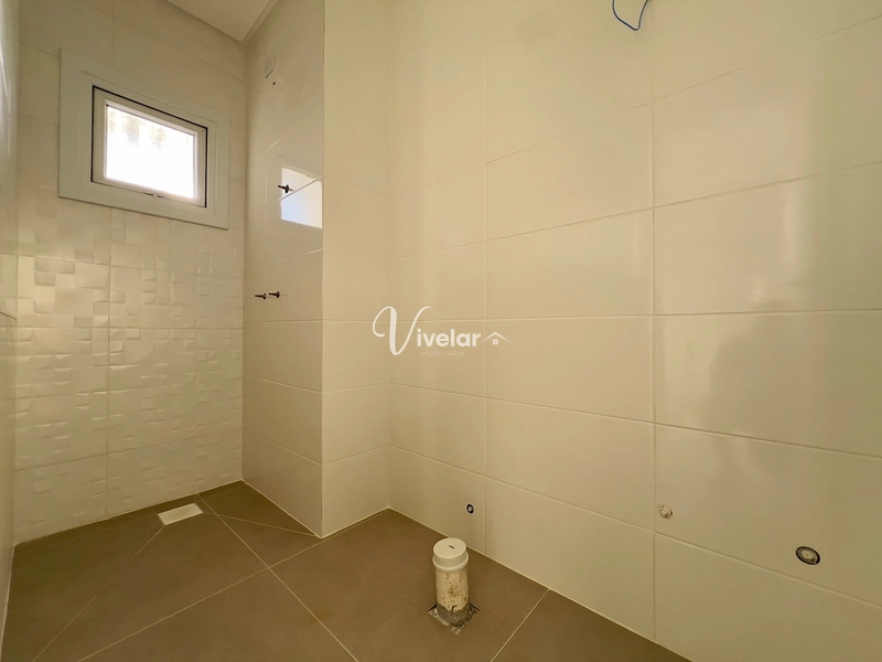 EXCELENTE DUPLEX 3 DORM COM SUÍTE PRÓXIMO AO MAR: 25ª foto da galeria de imagens do imóvel