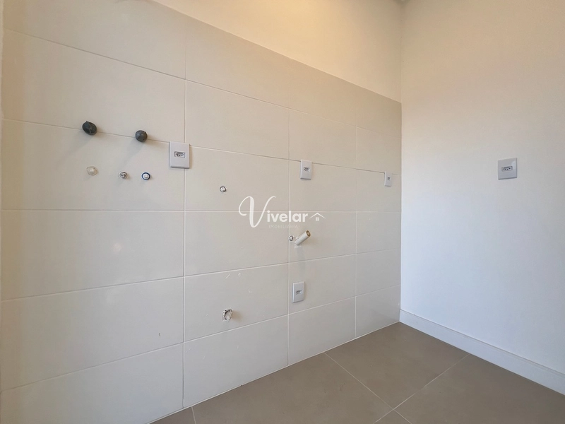 EXCELENTE DUPLEX 3 DORM COM SUÍTE PRÓXIMO AO MAR: 9ª foto da galeria de imagens do imóvel