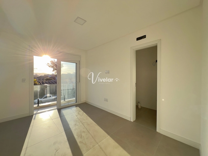 EXCELENTE DUPLEX 3 DORM COM SUÍTE PRÓXIMO AO MAR: 22ª foto da galeria de imagens do imóvel