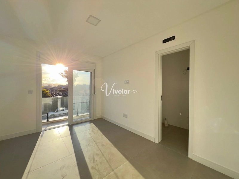 EXCELENTE DUPLEX 3 DORM COM SUÍTE PRÓXIMO AO MAR: 21ª foto da galeria de imagens do imóvel