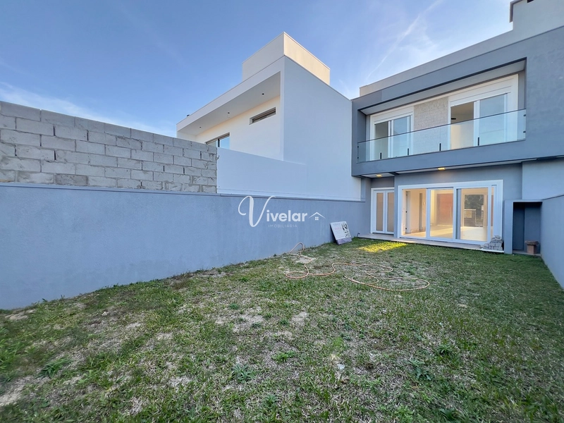 EXCELENTE DUPLEX 3 DORM COM SUÍTE PRÓXIMO AO MAR: 17ª foto da galeria de imagens do imóvel