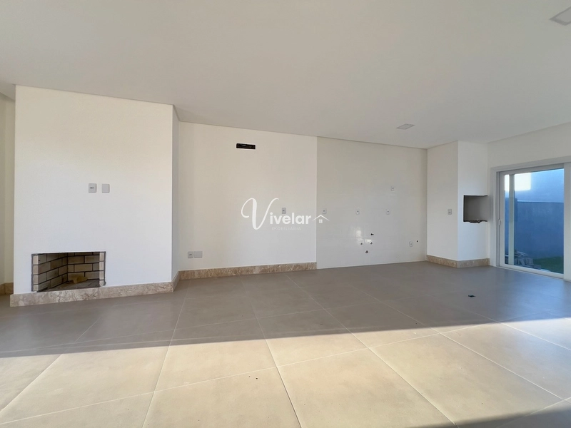 EXCELENTE DUPLEX 3 DORM COM SUÍTE PRÓXIMO AO MAR: 7ª foto da galeria de imagens do imóvel