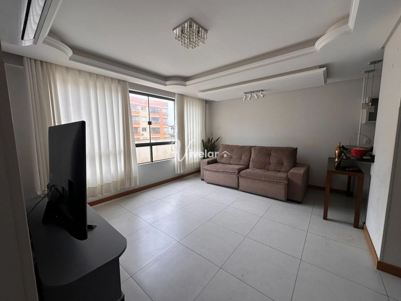 LINDO APARTAMENTO - MUITO BEM LOCALIZADO: 2ª foto da galeria de imagens do imóvel