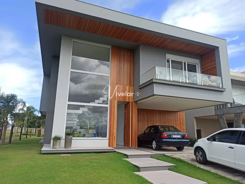 LINDO SOBRADO NA BEIRA DO LAGO !: 1ª foto da galeria de imagens do imóvel