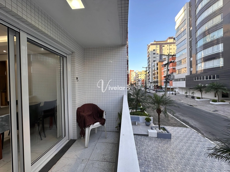 LINDO APARTAMENTO - SACADA DE FRENTE: 1ª foto da galeria de imagens do imóvel