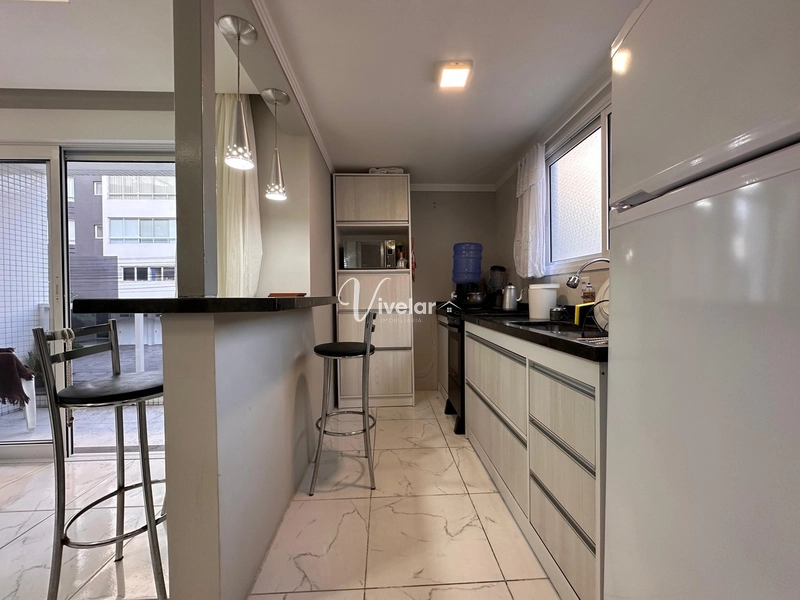 LINDO APARTAMENTO - SACADA DE FRENTE: 12ª foto da galeria de imagens do imóvel