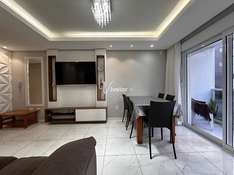 LINDO APARTAMENTO - SACADA DE FRENTE: 7ª foto da galeria de imagens do imóvel