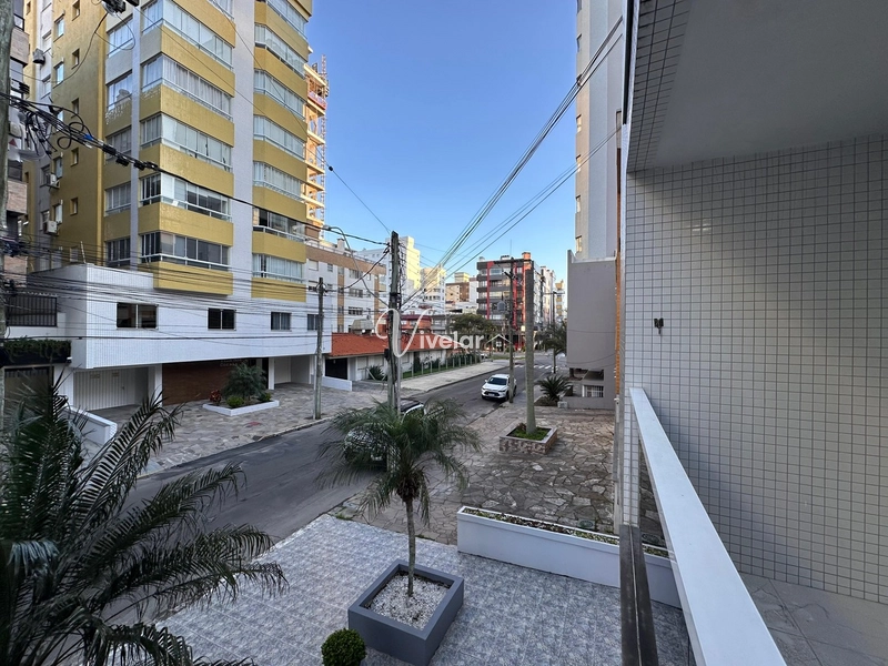 LINDO APARTAMENTO - SACADA DE FRENTE: 11ª foto da galeria de imagens do imóvel