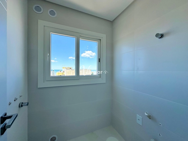MARAVILHO APARTAMENTO 02 DORMITÒRIOS COM VISTA MAR: 12ª foto da galeria de imagens do imóvel