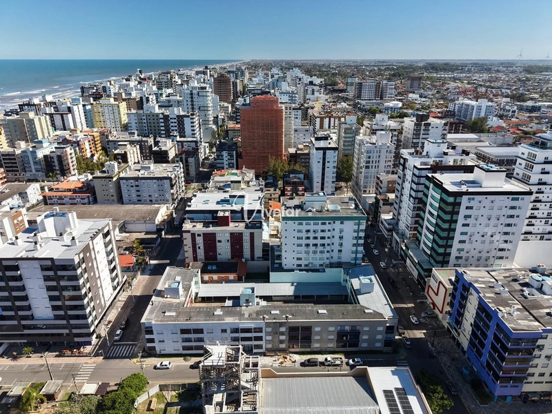 APARTAMENTO JUNTO A PRAÇA DO MINI GOLF E IGREJA MATRIZ: 3ª foto da galeria de imagens do imóvel