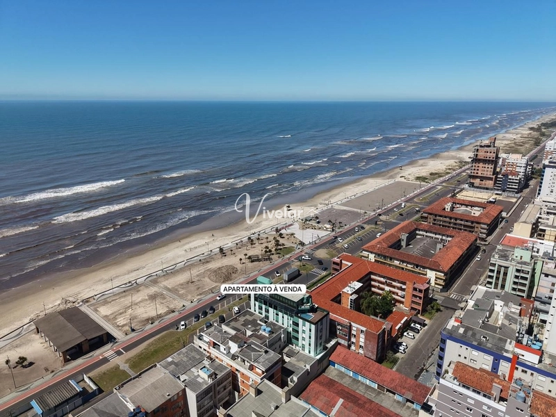 FRENTE MAR COM SACADA: 20ª foto da galeria de imagens do imóvel