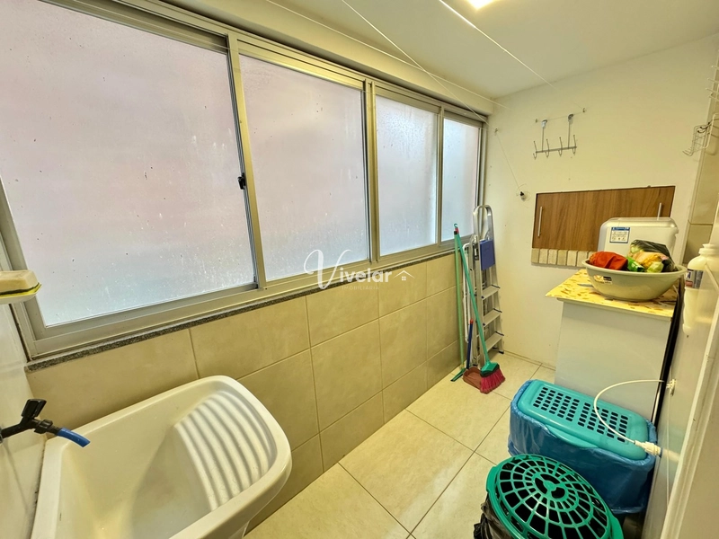 LINDO APARTAMENTO AO LADO DA PRAÇA FLÁVIO BOIANOVISKI: 16ª foto da galeria de imagens do imóvel