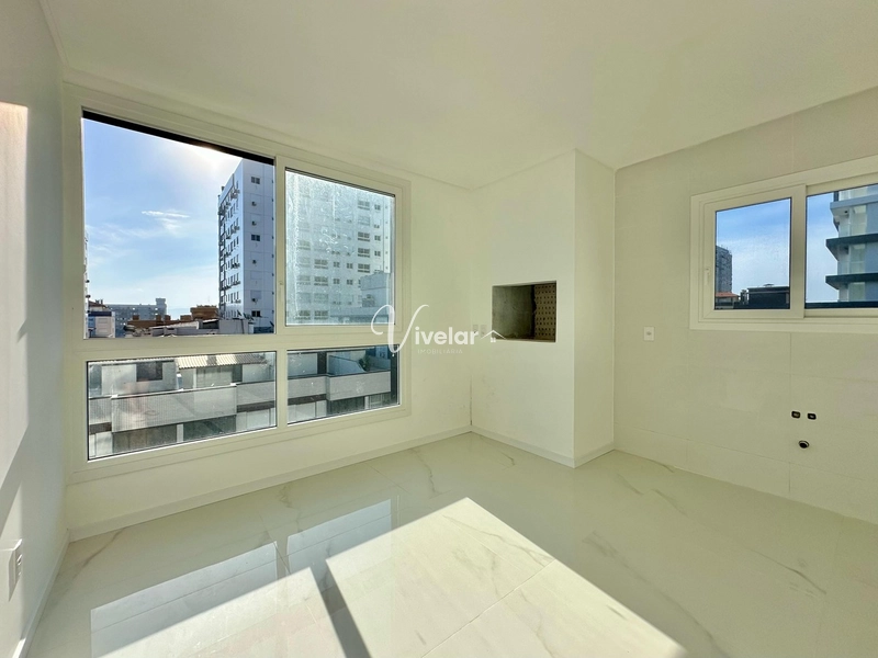 APARTAMENTO NOVO COM SACADA DE FRENTE !: 3ª foto da galeria de imagens do imóvel