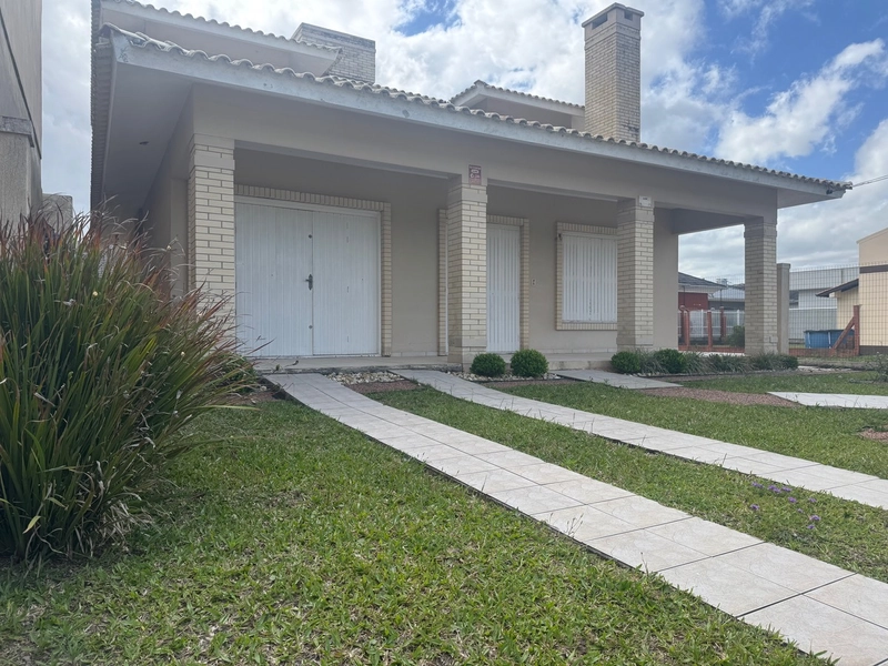 Sobrado com vista para o mar à venda em Atlântida Sul!: 2ª foto da galeria de imagens do imóvel