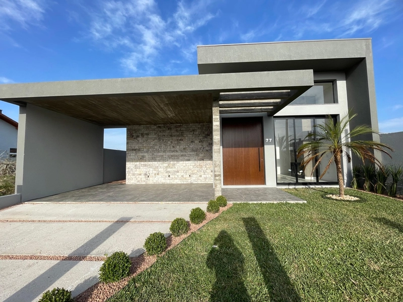 Casa à venda em Atlântida Sul!: 3ª foto da galeria de imagens do imóvel