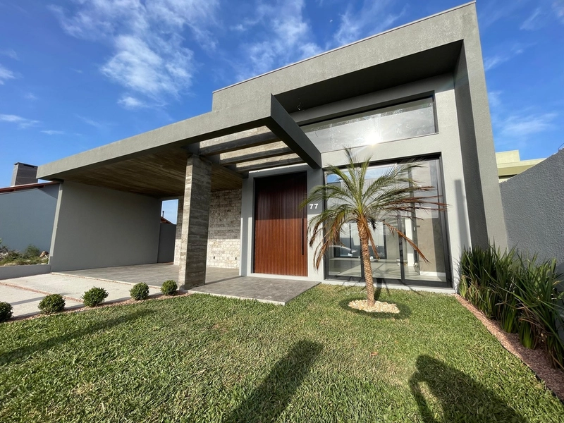 Casa à venda em Atlântida Sul!: 1ª foto da galeria de imagens do imóvel