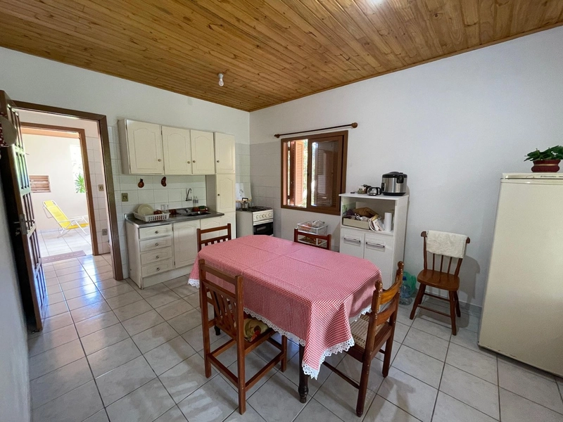 CASA À VENDA EM ATLÂNTIDA SUL.: 7ª foto da galeria de imagens do imóvel