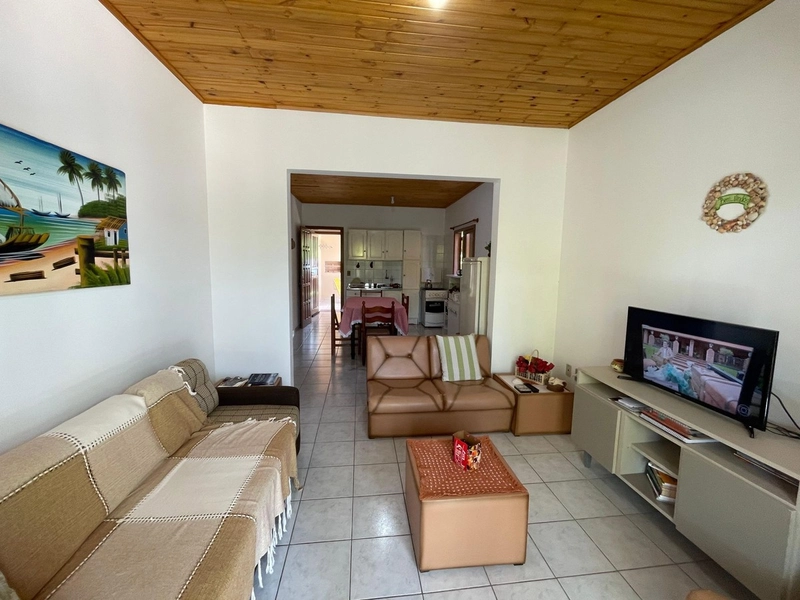 CASA À VENDA EM ATLÂNTIDA SUL.: 5ª foto da galeria de imagens do imóvel